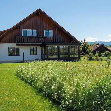 Apartment Mit Alpensicht